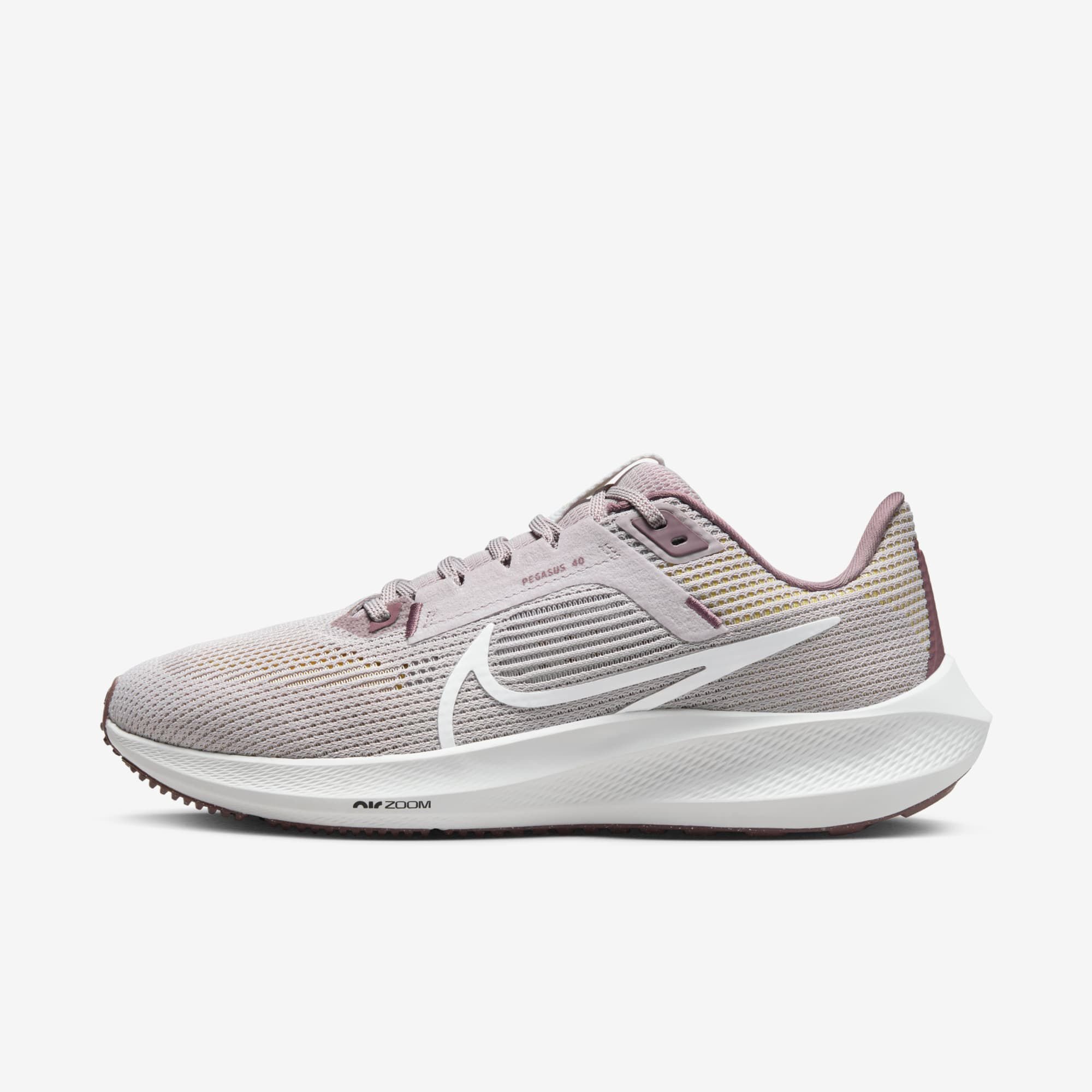 Nike Pegasus 40