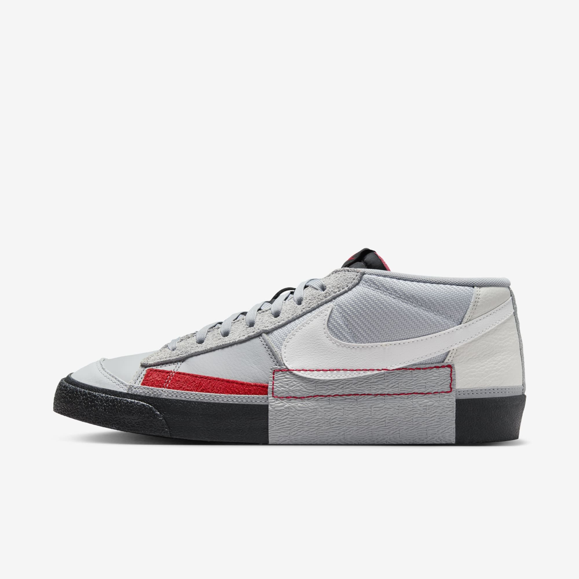 Nike Blazer Low Pro Club, Gris Lobo/Platino Puro/Rojo Universitario/Blanco Cumbre, hi-res