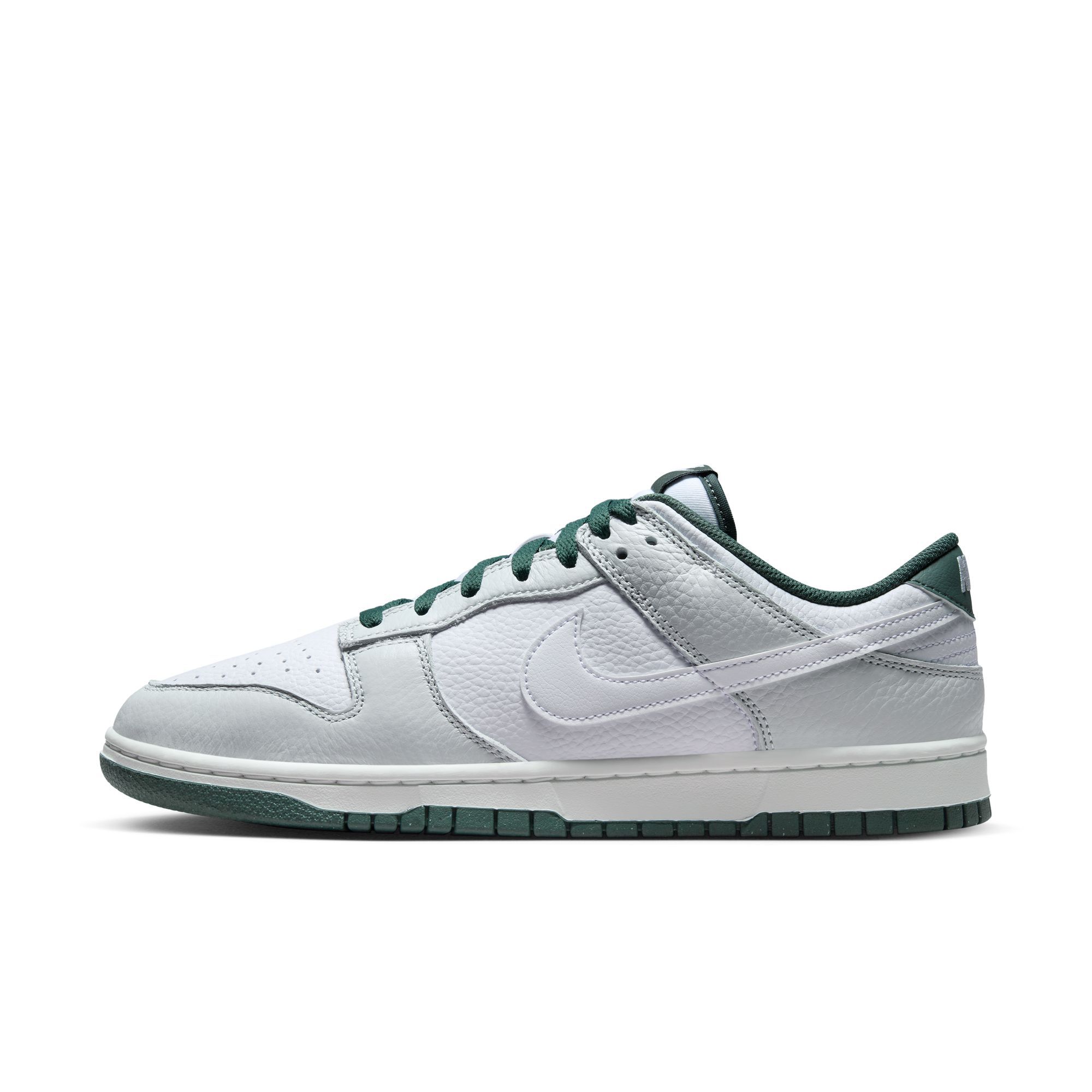 Nike Dunk Low Retro SE, Polvo fotón/Verde vintage/Blanco cumbre/Blanco, hi-res