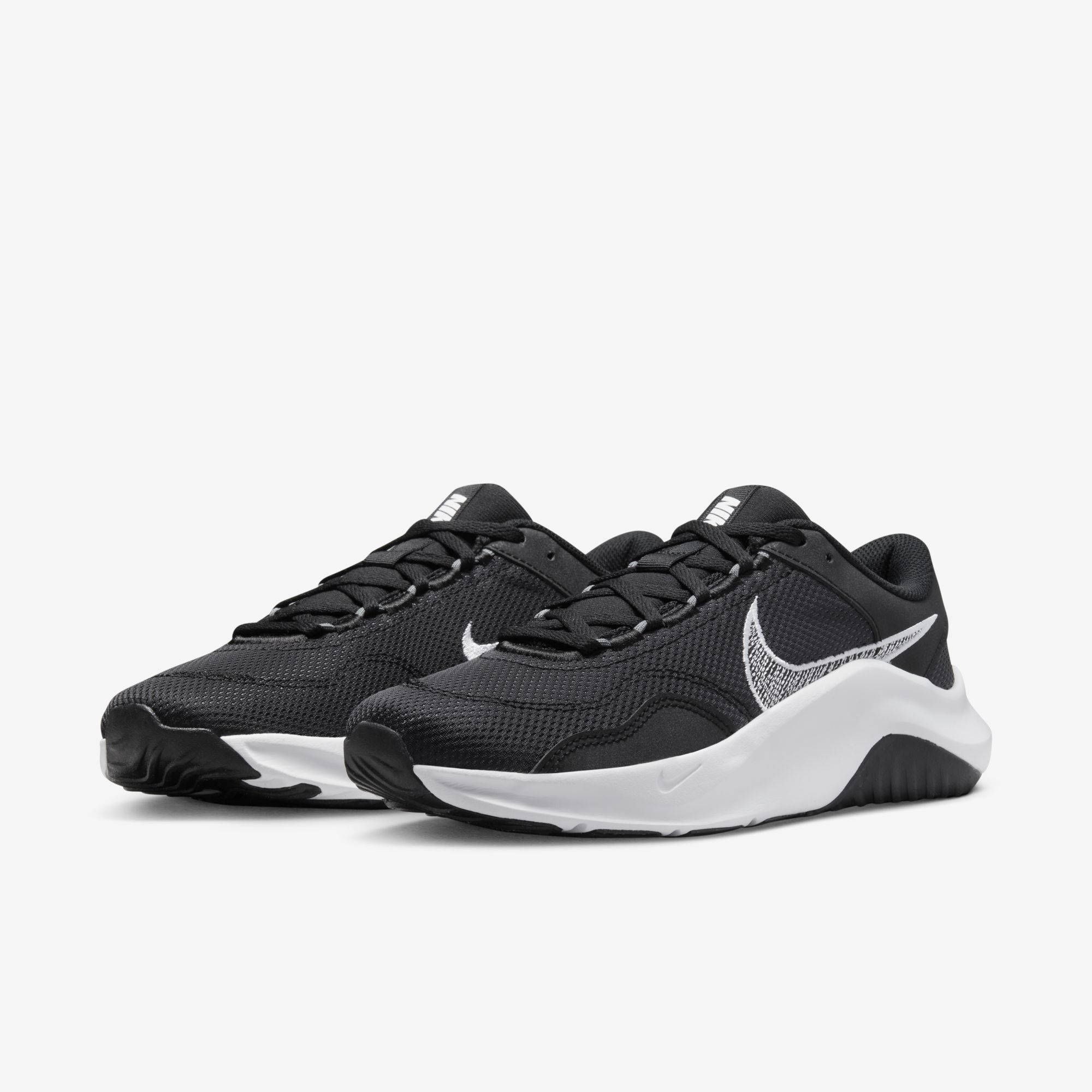 Nike Legend Essential 3 Next Nature, Negro/Blanco-Gris Hierro, hi-res