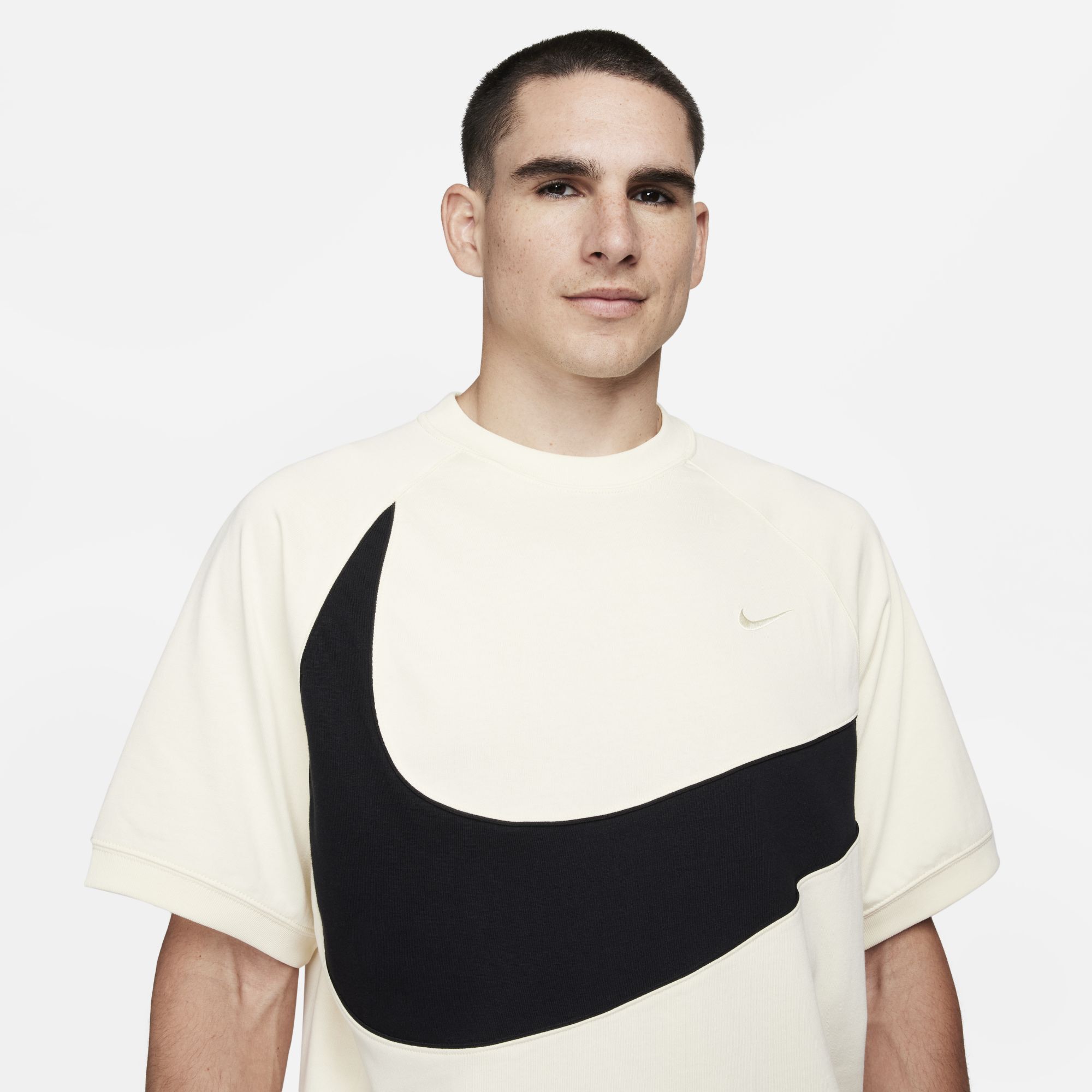 Nike Sportswear Swoosh, Leche de Coco/Negro/Leche de Coco, hi-res