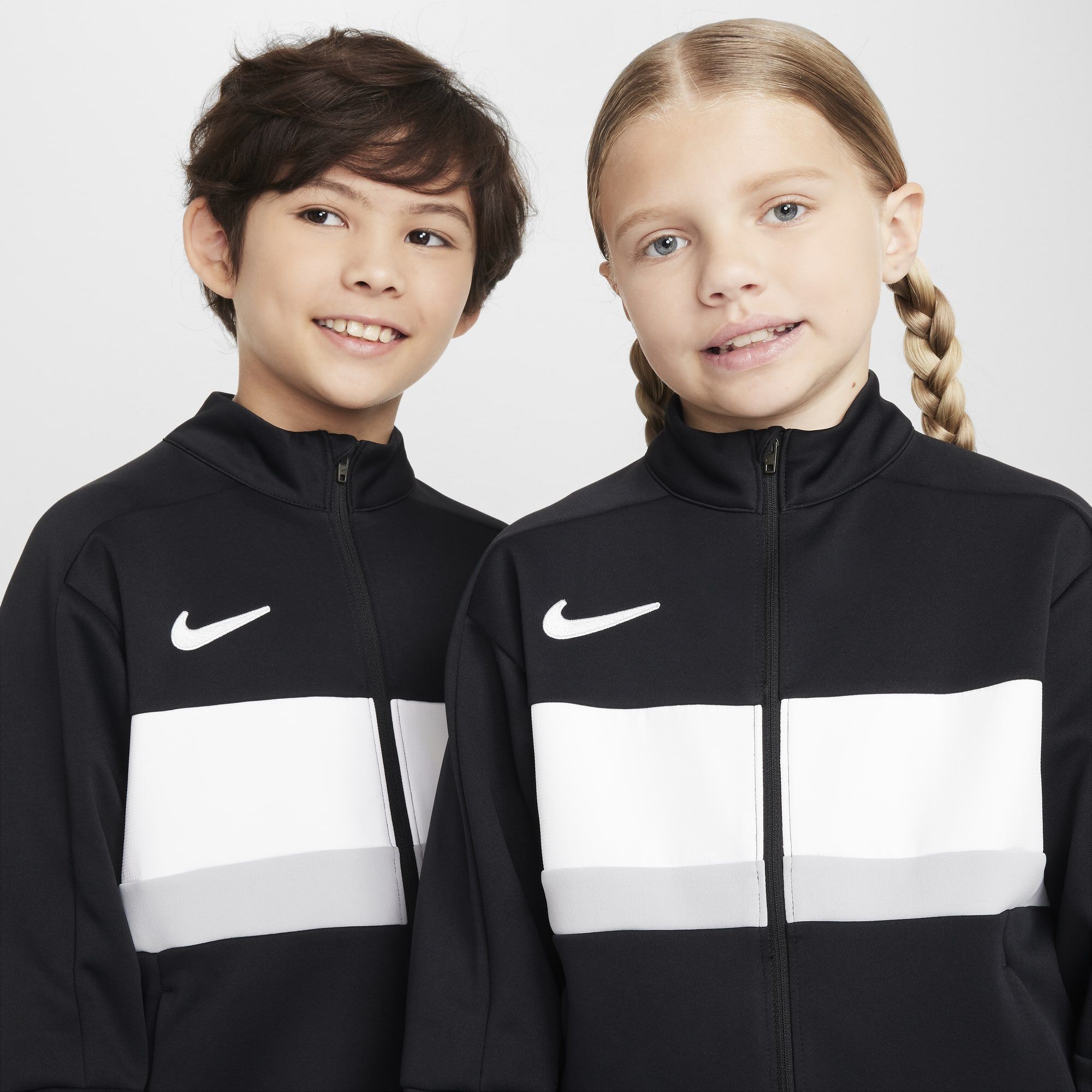 Nike Academy, Negro/Blanco/Gris Humo Claro/Blanco, hi-res