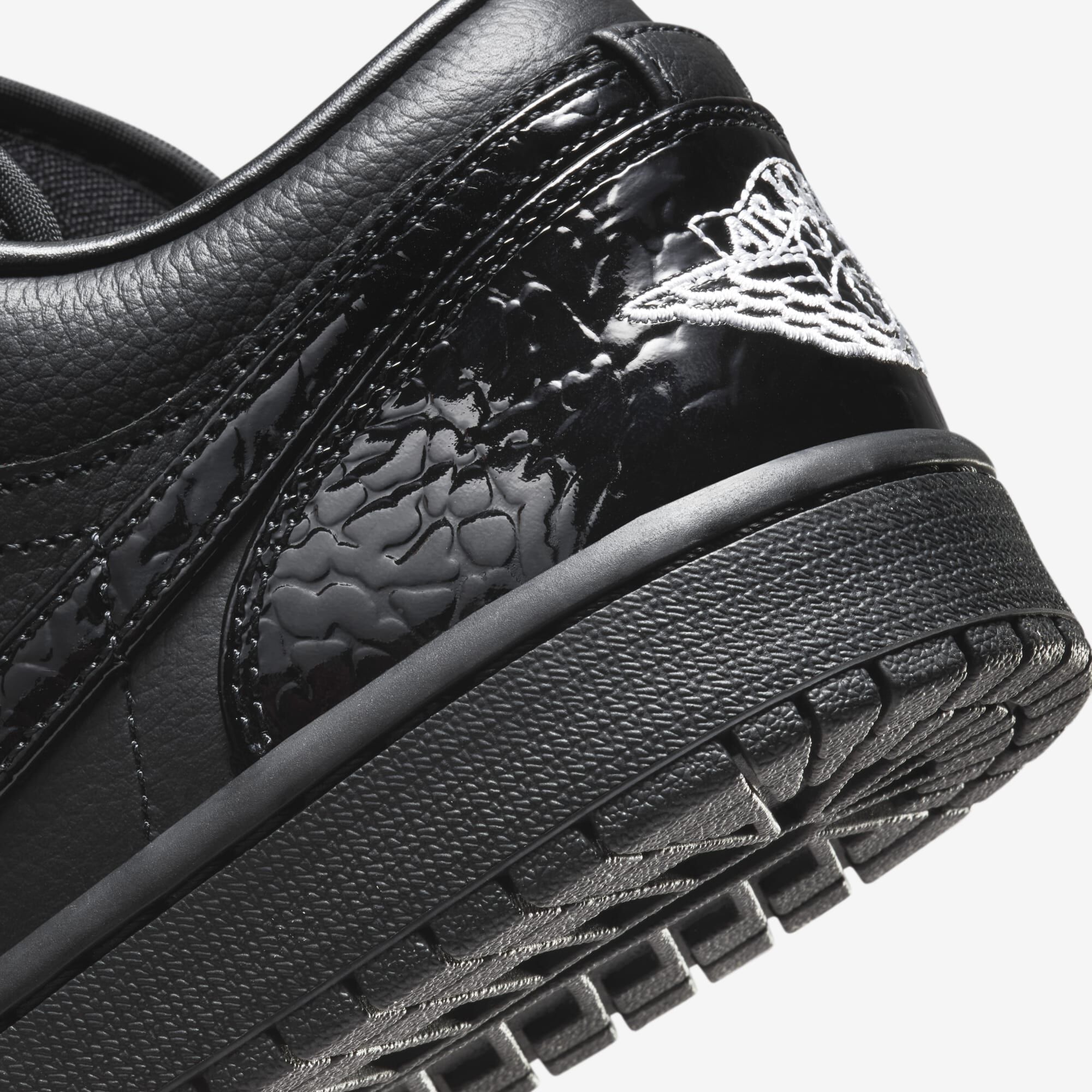 Air Jordan 1 Low SE, Negro/Blanco/Plata Metalizado/Negro, hi-res