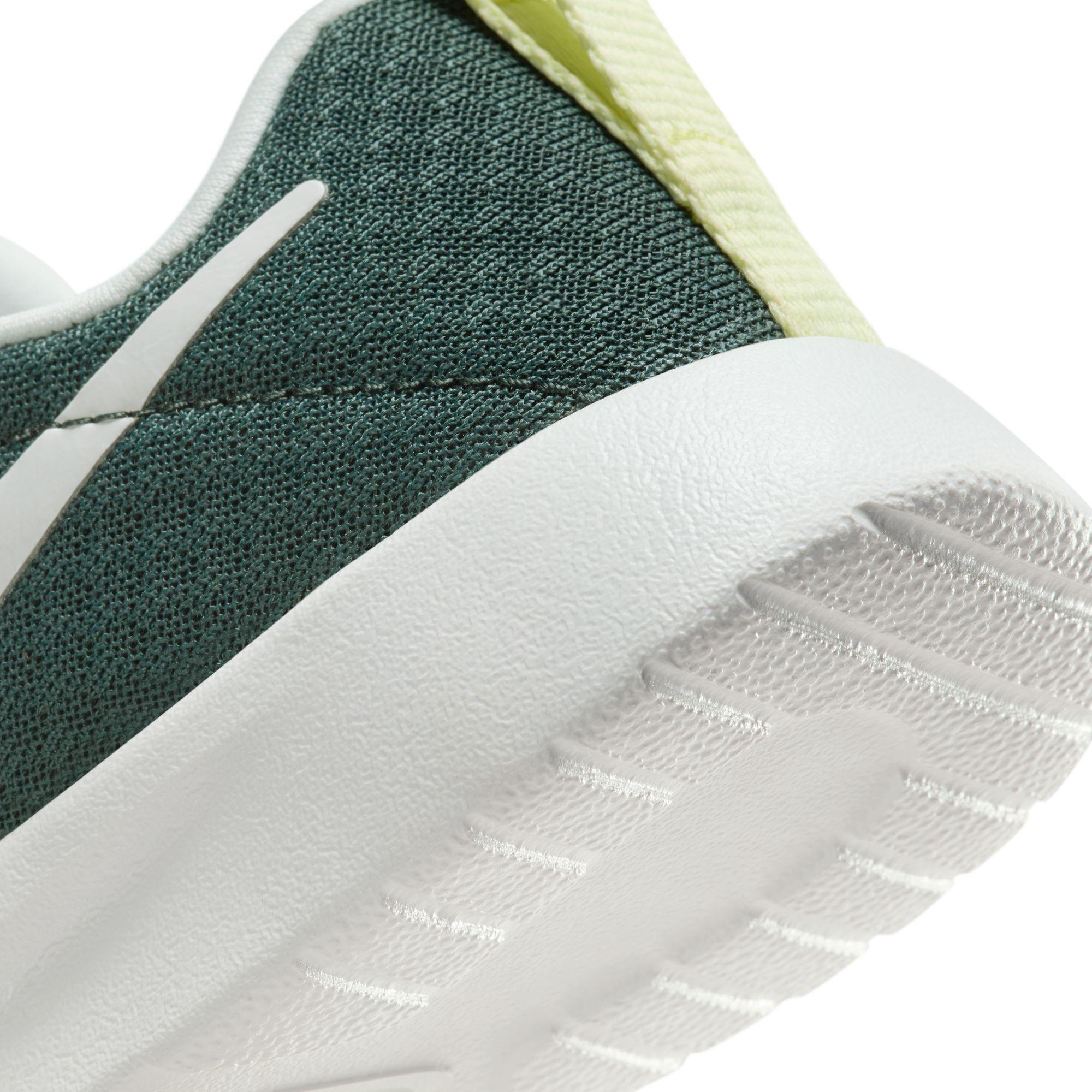 Nike Tanjun EasyOn, Selva Profunda/Polvo De Fotones-Polvo De Fotones, hi-res