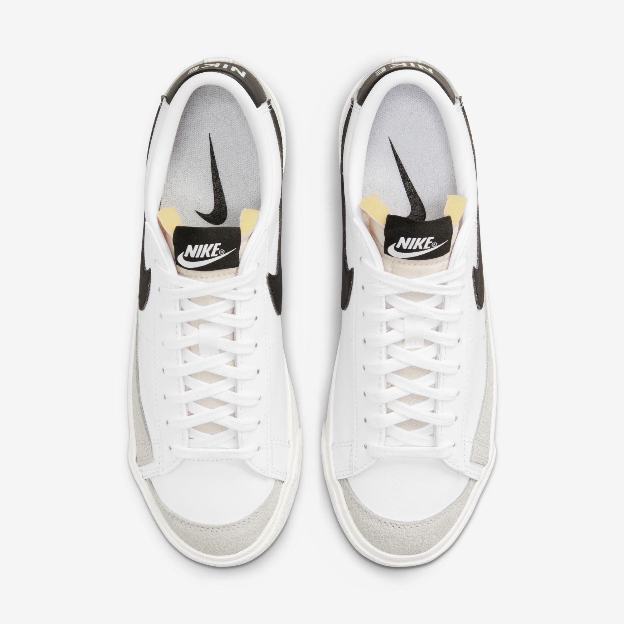 Nike Blazer Low '77, Blanco/Negro-Vela-Blanco, hi-res