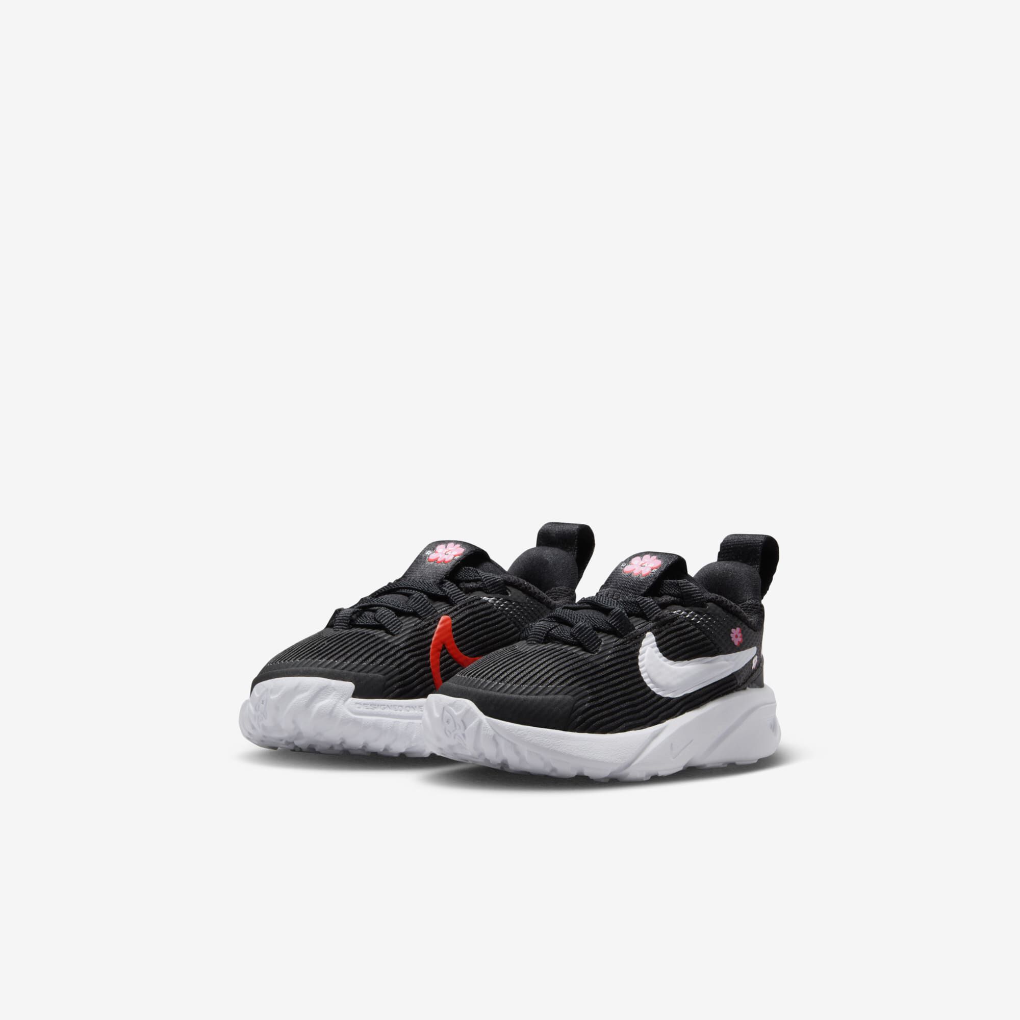 Nike Star Runner 4 NN SE, Negro/Subida Rosa/Rojo Picante/Blanco, hi-res