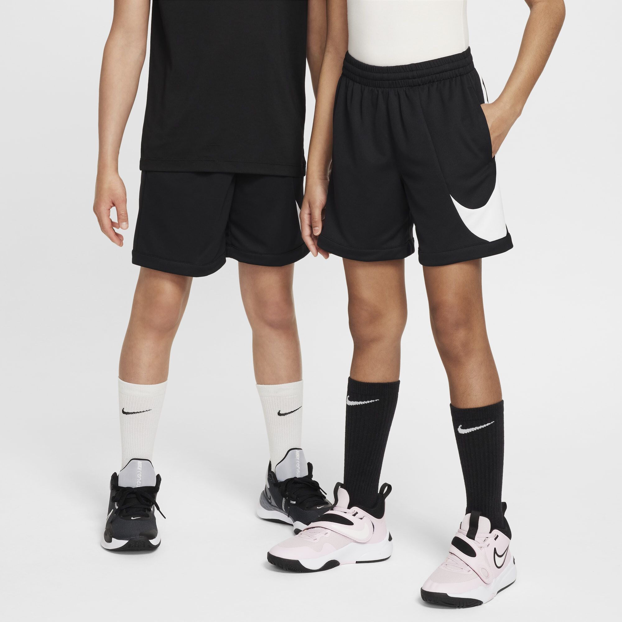 Nike Multi+, Negro/Blanco/Negro, hi-res