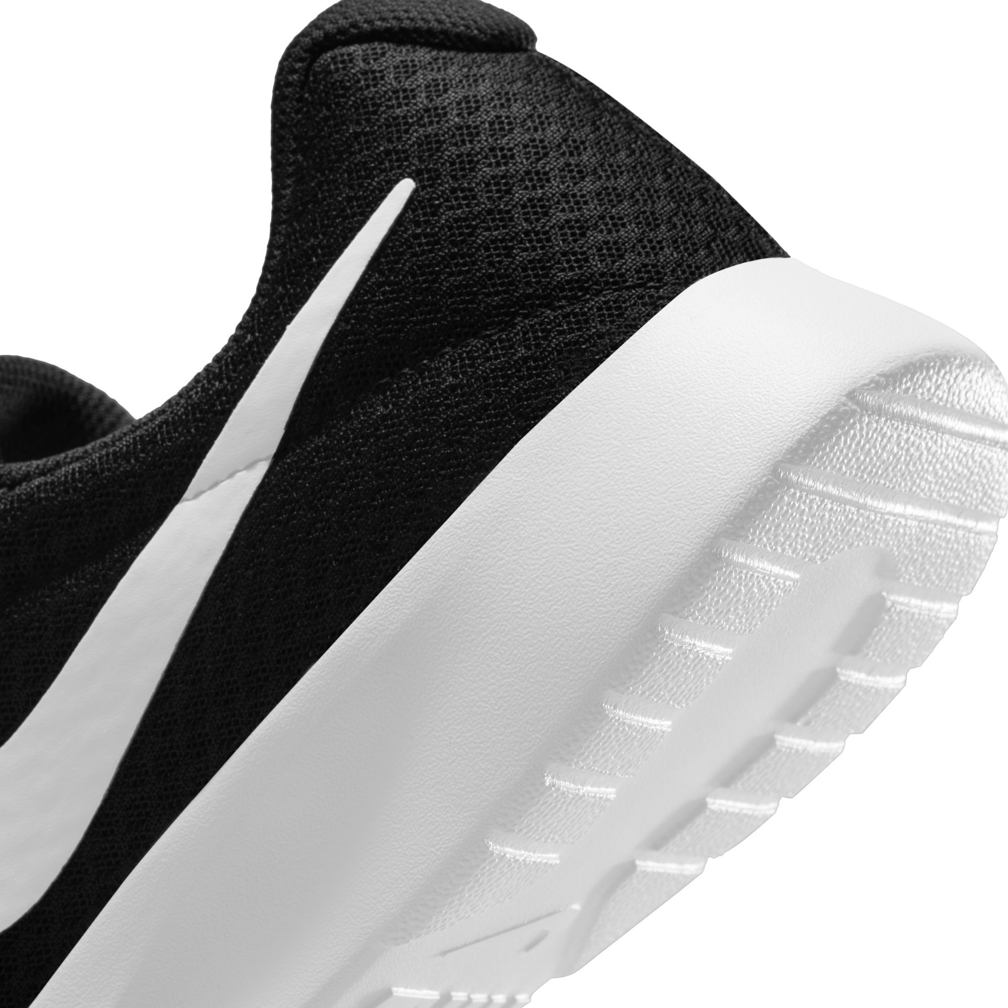 Nike Tanjun, Negro/Voltio ligero/Negro/Blanco, hi-res