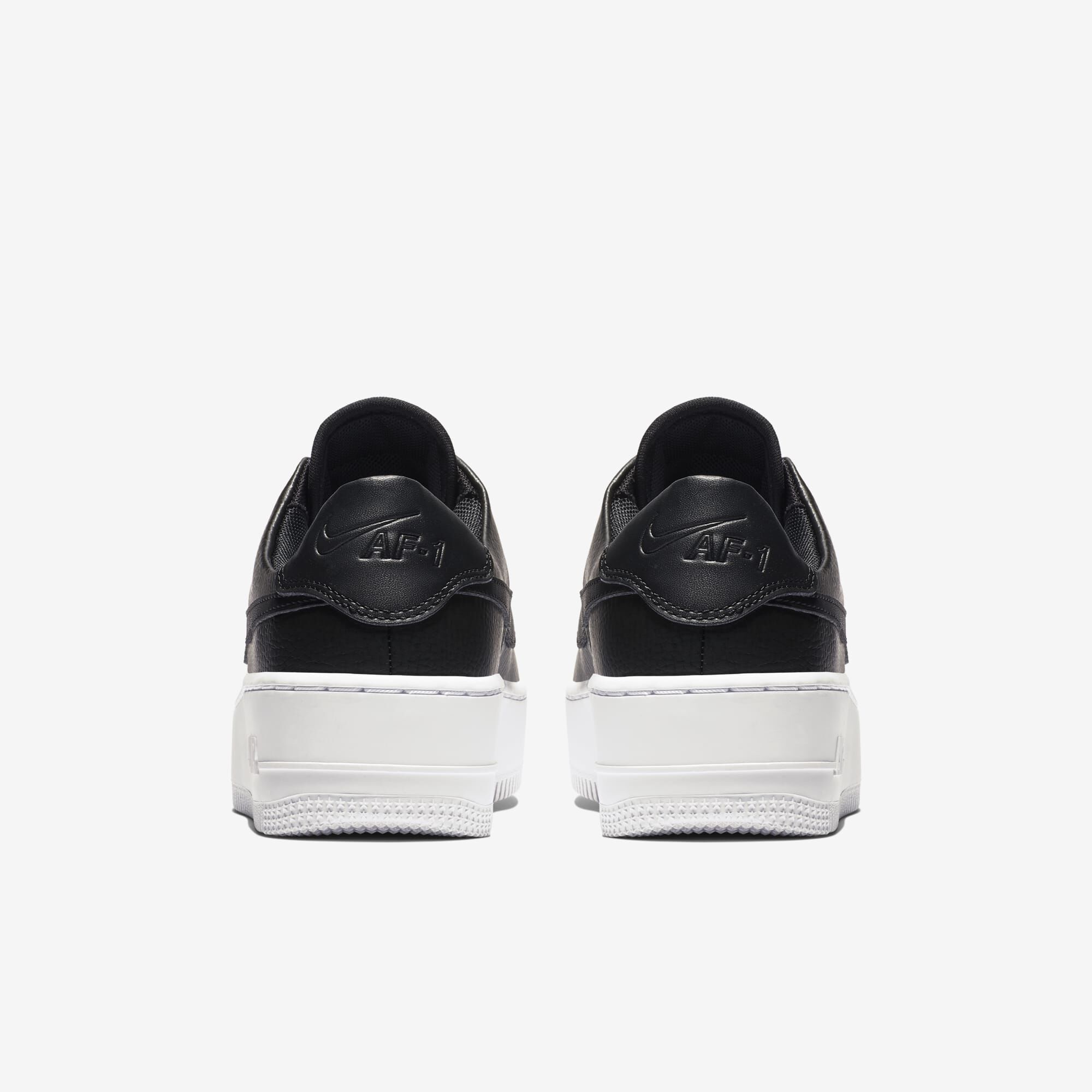 Nike Air Force 1 Sage Low, Blanco/Oro Metálico Coin/Negro, hi-res