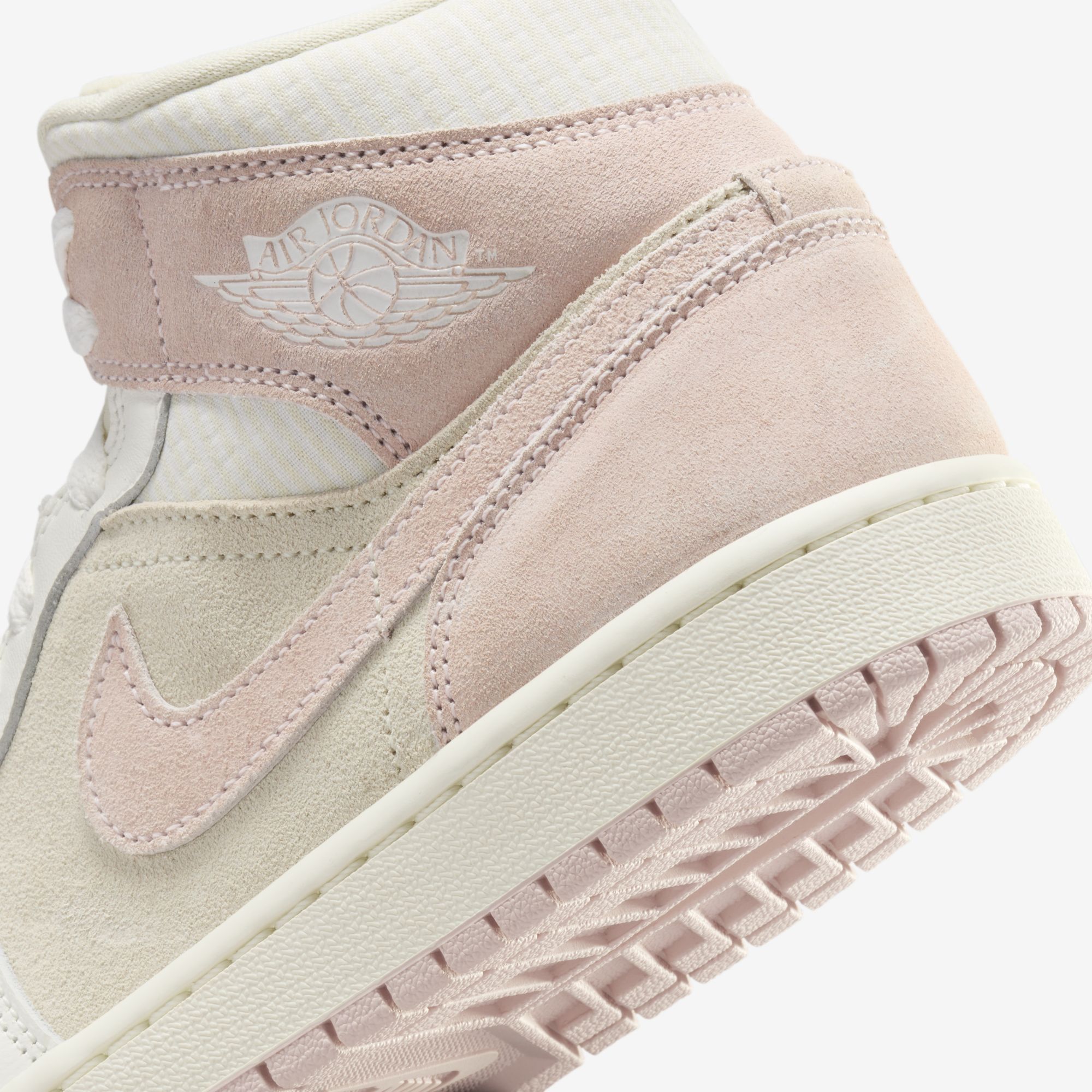 Air Jordan 1 Mid SE, Leche De Coco/Rosa Leyenda-Vela, hi-res