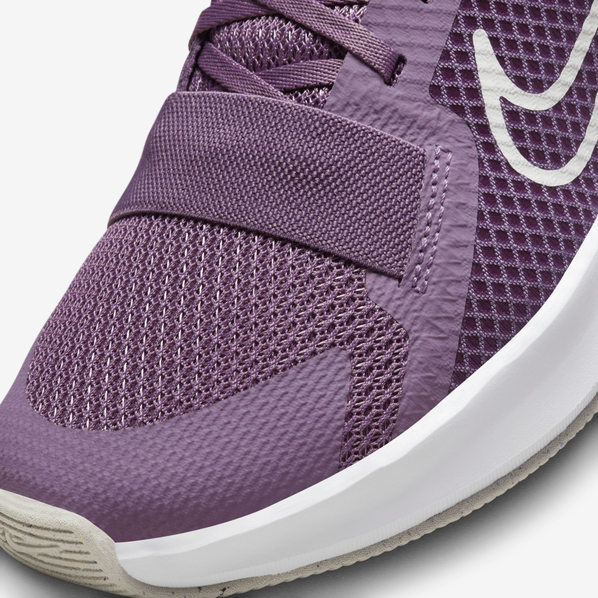 Nike MC Trainer 2, Polvo violeta/Marrón verdoso claro/Fucsia enérgico/Vela, hi-res