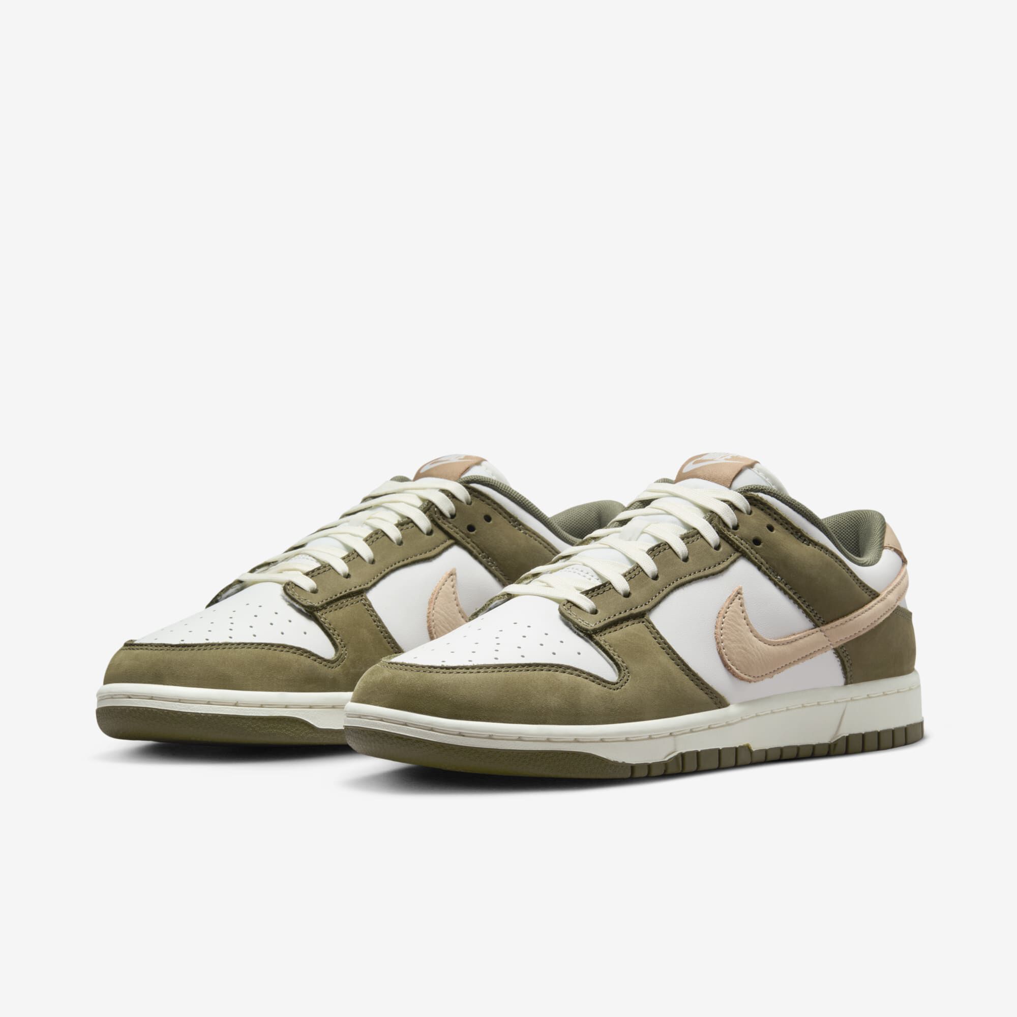 Nike Dunk Low Retro Premium, Oliva Medio/Blanco Cumbre/Vela/Cáñamo, hi-res