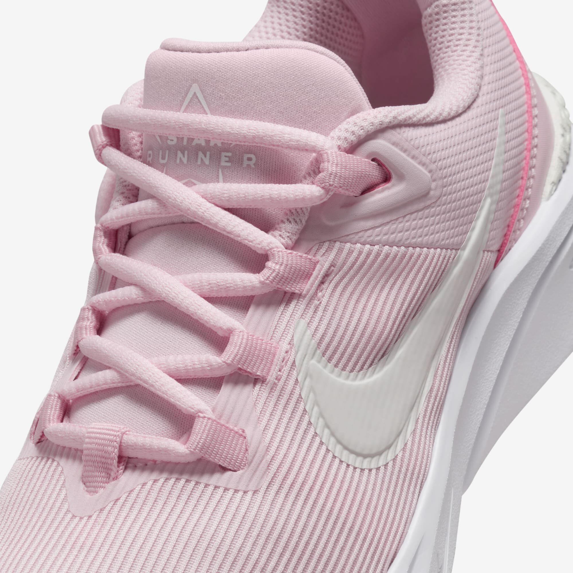 Nike Star Runner 4, Espuma rosa/Blanco/Blanco cumbre, hi-res