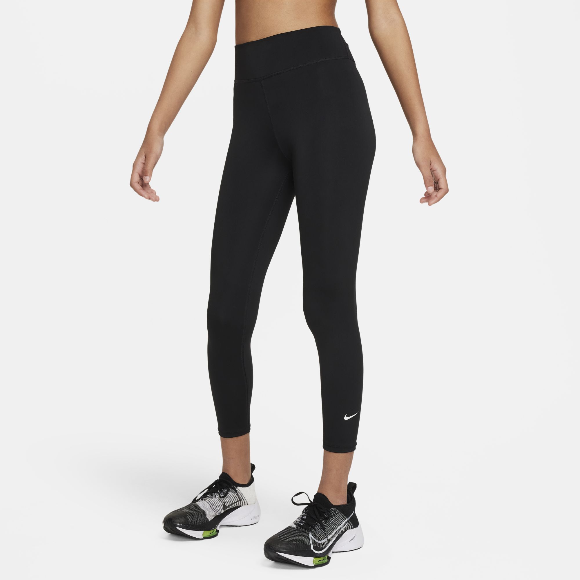 Nike DriFIT One, Blanco/Negro, hi-res