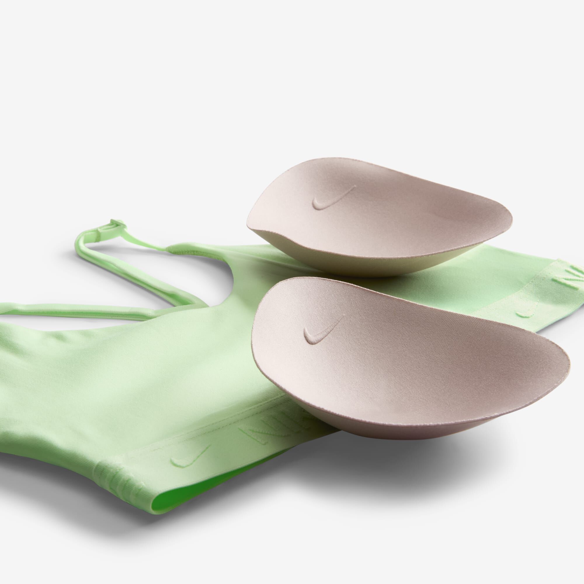 Nike Indy Light Support, Verde Vapor/Verde Vapor, hi-res