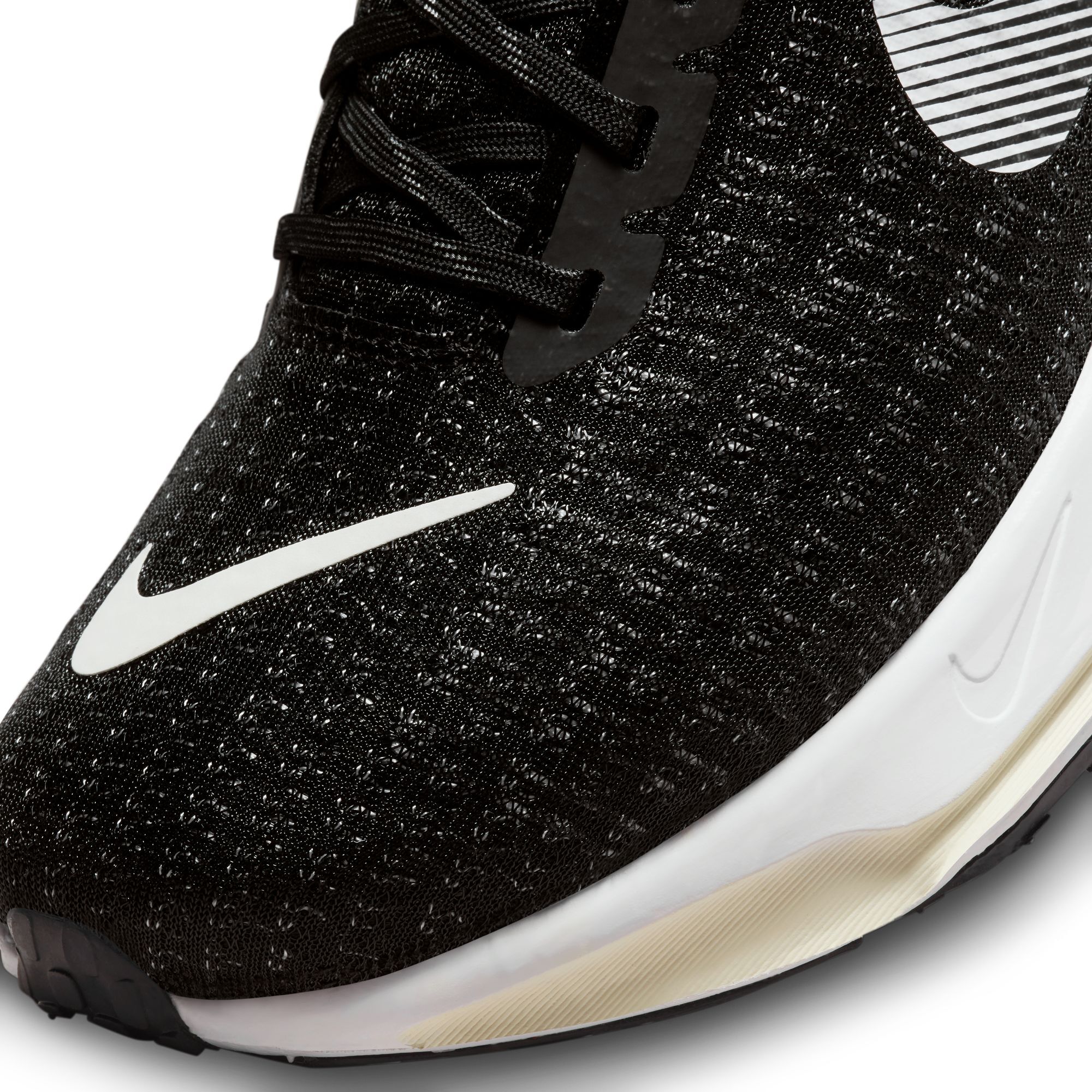 Nike Invincible Run 3 (Extra Wide), Negro/Blanco-Leche De Coco-Carmesí Brillante, hi-res