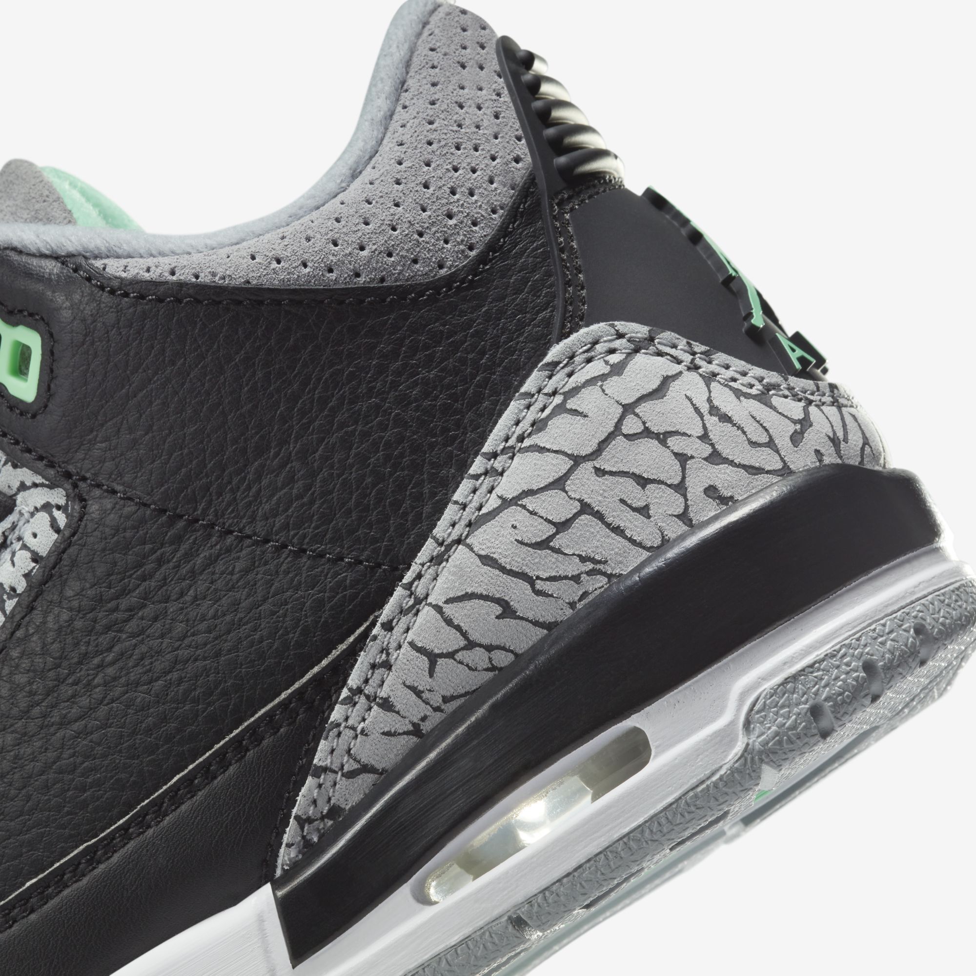 Air Jordan 3 Retro, Negro/Verde Brillo-Lobo Gris-Blanco, hi-res