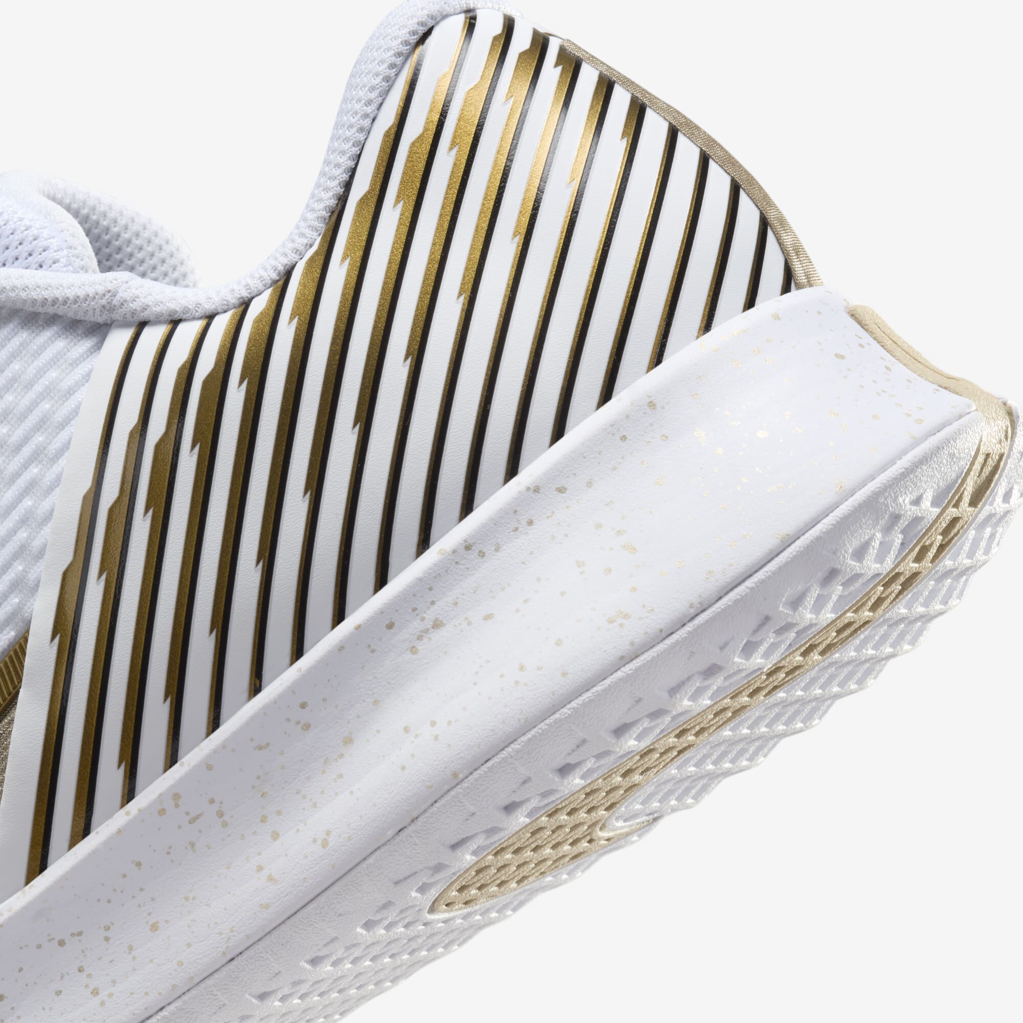 NikeCourt Vapor Pro 2 WMB, Blanco/Mtlc Oro Grano-Gran Púrpura, hi-res