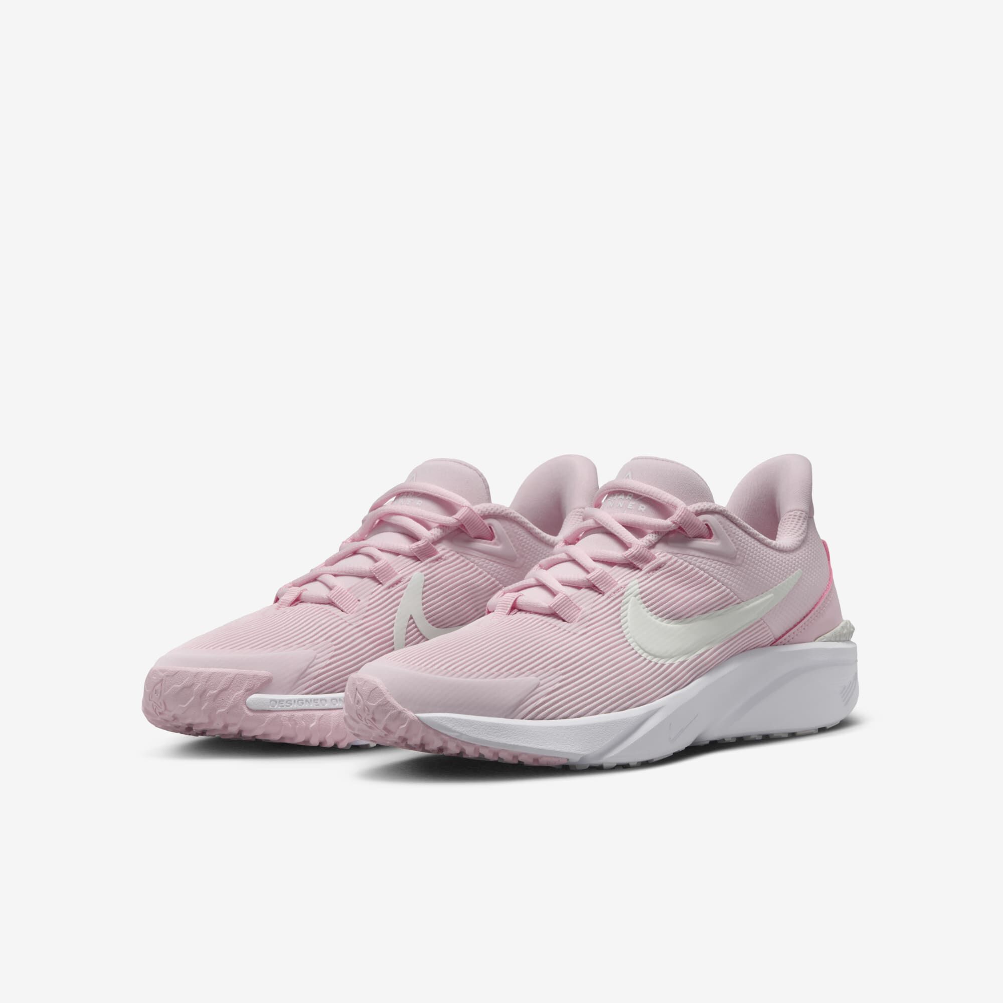 Nike Star Runner 4, Espuma rosa/Blanco/Blanco cumbre, hi-res